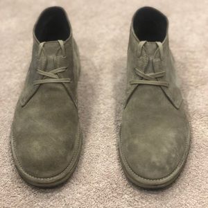 Allen Edmonds Montauk tan suede chukka boot 12D